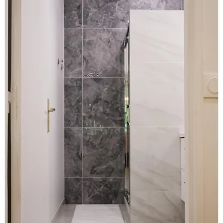 Apartment Pavillon Baltard - Paris - 20 Min